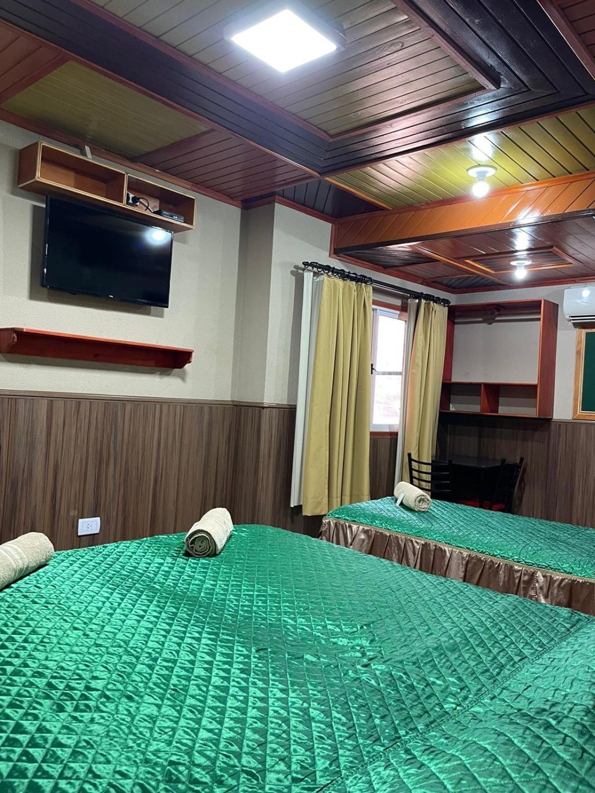 Residencial Arcoiris Hotel ปูแอร์โตอีกวาซู ภายนอก รูปภาพ